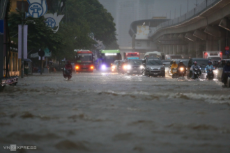 'Hà Nội nên học cách sống cùng nước'