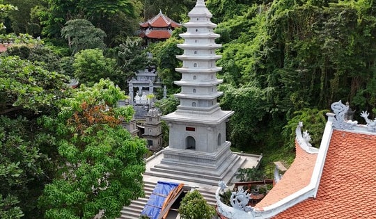 Bên trong ngôi chùa nơi kim quan Trưởng lão Hòa thượng Thích Trí Tịnh nhập tháp