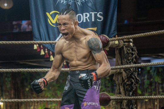 Học trò Johnny Trí Nguyễn hạ gục cao thủ Campuchia, giành đai 'Thần võ độc tôn'