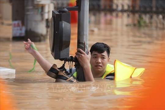 Mưa lũ làm 18 người chết và mất tích; thiệt hại hơn 7.050 tỷ đồng