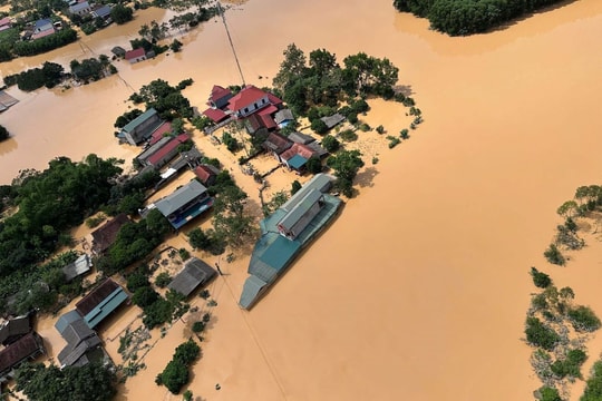 Mưa lũ sau bão số 11 làm 1.577 nhà bị thiệt hại, hư hỏng