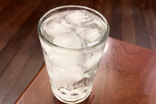 Cần uống bao nhiêu nước mỗi ngày?