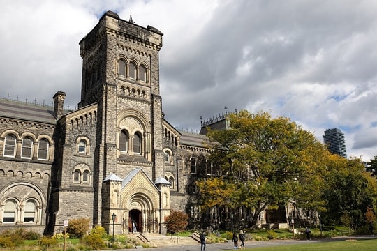 47.000 du học sinh Canada bị nghi ngờ không đi học