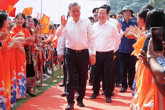 Tổng Bí thư dự lễ khởi công xây trường nội trú ở xã biên giới Nghệ An