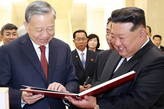'Chuyến thăm của Tổng Bí thư góp phần đưa quan hệ Việt Nam - Triều Tiên sang giai đoạn mới'