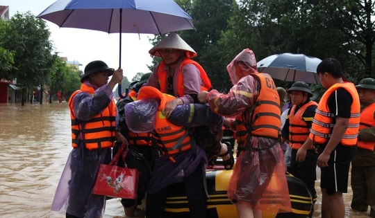 2 năm liên tiếp mưa lũ lớn, thiên tai có gì bất thường?