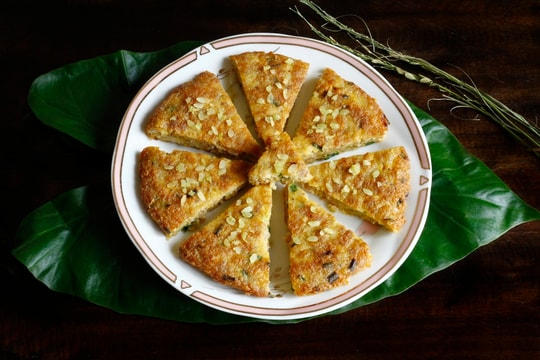 Trứng chiên cốm - món ngon ngày thu Hà Nội