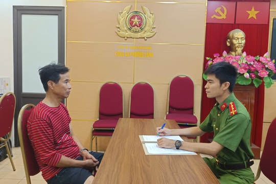 Người 2 lần đốt rác trên sân thượng gây cháy lan ở Hà Nội bị bắt