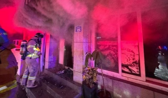 Cháy nhà hàng khiến 4 người trong một gia đình tử vong