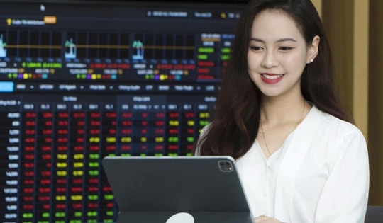 VN-Index vượt đỉnh sau nâng hạng, sao nhiều nhà đầu tư vẫn lỗ?