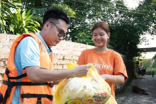 Bị mất thuốc do ngập lụt, người hưởng bảo hiểm y tế sẽ sớm được cấp lại