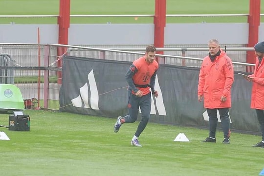 Bayern học hỏi nhà vô địch nhảy xa Olympic