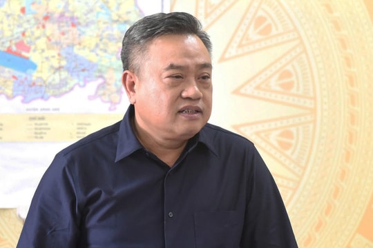 Chủ tịch Hà Nội: Không nạo vét sông hồ do không có chỗ đổ bùn