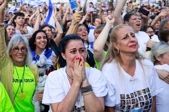 Niềm vui vỡ òa ở Israel khi Hamas trao trả con tin
