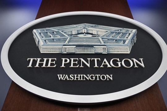 Lầu Năm Góc tăng tốc tích trữ 1 tỷ USD đất hiếm