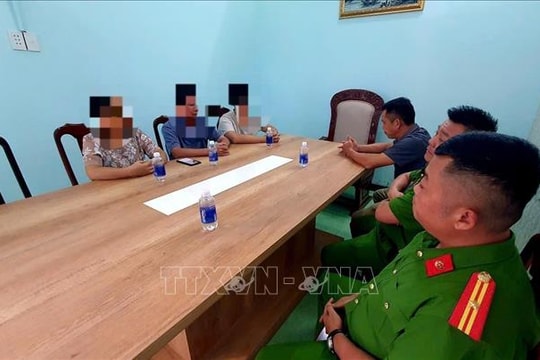 Ngành giáo dục TP Hồ Chí Minh ra thông báo khẩn triển khai chiến dịch chống 'bắt cóc trực tuyến'