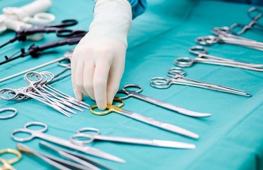 Cứu sống một người đàn ông Campuchia trong cơn 'thập tử nhất sinh'