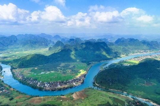 Phong Nha - Kẻ Bàng được vinh danh là Vườn quốc gia hàng đầu châu Á