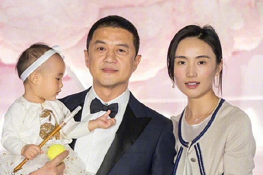 Lý Á Bằng ly hôn lần hai