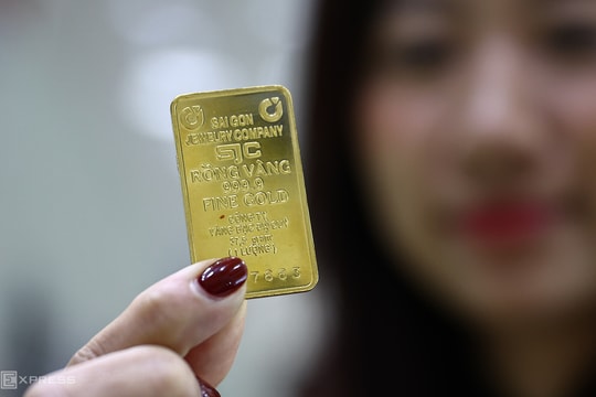 Mỗi lượng vàng tăng gần 3 triệu đồng