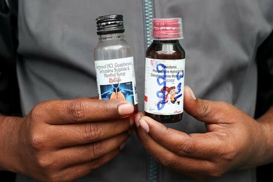 WHO cảnh báo 3 loại siro ho nhiễm độc gây chết người