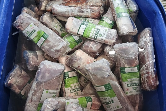 Bơm tinh chất tạo vân mỡ 'phù phép' 14 tấn thịt trâu thành thịt bò Nhật WAGYU