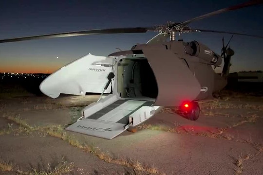 Công ty Mỹ cắt buồng lái, biến trực thăng thành UAV vận tải