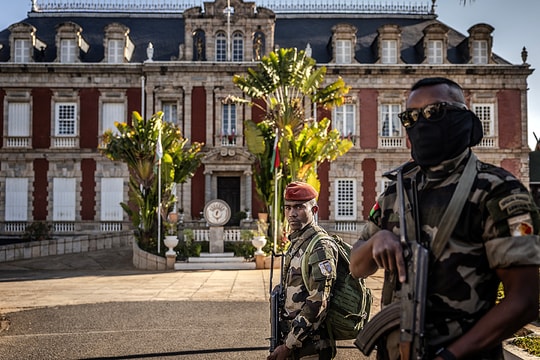 Tổng thống Madagascar bị luận tội, quân đội tuyên bố nắm quyền