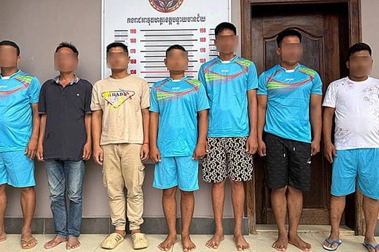 Campuchia bắt loạt cảnh sát vì tiếp tay vượt biên sang Thái Lan