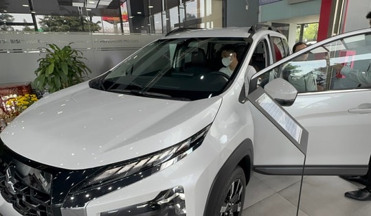 Điều gì khiến xe Nhật bất ngờ tăng tốc sau nhiều tháng "lẹt đẹt"?