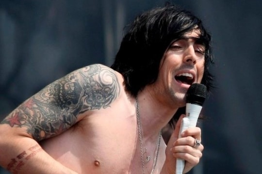 Diễn biến vụ nam ca sĩ bị đâm chết trong tù