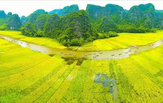 Vinh danh nhiều danh thắng nổi tiếng của Ninh Bình