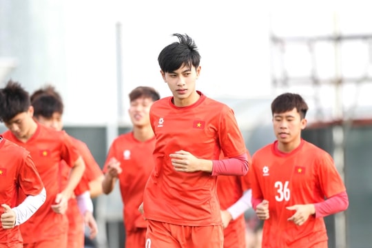 Cầu thủ trẻ Trần Gia Bảo lọt Top 60 tài năng trẻ triển vọng nhất thế giới