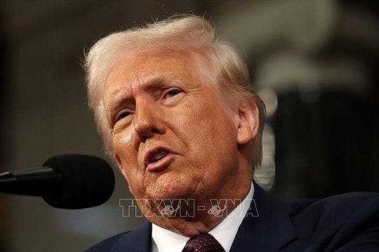 Tổng thống Trump đe dọa dừng nhập dầu ăn Trung Quốc giữa căng thẳng thương mại leo thang