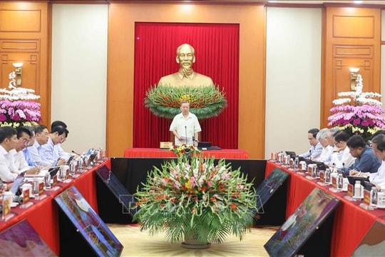 Tổng Bí thư Tô Lâm chủ trì Phiên họp về phát triển khoa học, công nghệ, đổi mới sáng tạo và chuyển đổi số