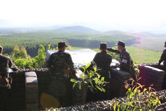 Củng cố thế trận  bảo vệ tổ quốc từ sớm, từ xa