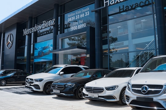 Nhà phân phối ôtô hạng sang lỗ gần 26 tỷ đồng