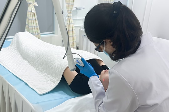 Tiêm meso kết hợp laser chữa rụng tóc, sạm da