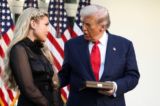 Ông Trump truy tặng Huân chương Tự do cho Charlie Kirk