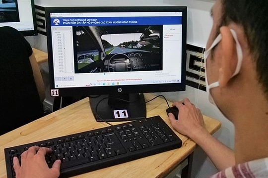 Có bằng lái ở Mỹ nhưng tôi vẫn chịu thua bài thi lái xe mô phỏng