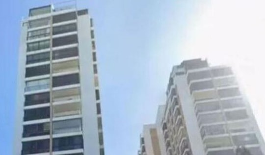 Mẹ và con gái được tìm thấy tử vong tại nhà riêng trong hoàn cảnh bí ẩn