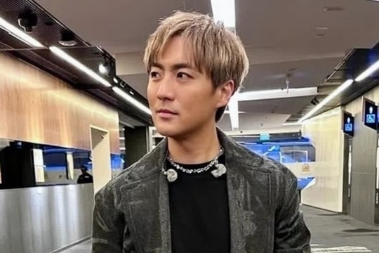 Ca sĩ Tuấn Dương tuyên bố phá sản