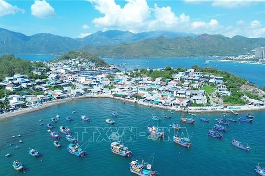 Khai thác giá trị văn hóa bản địa để phát triển du lịch cộng đồng tại Khánh Hòa