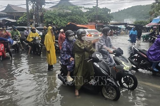 Cảnh báo mưa lớn, lũ quét và sạt lở đất tại các tỉnh miền Trung và Tây Nguyên