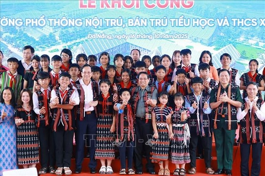 Thủ tướng Phạm Minh Chính dự Lễ khởi công trường học tại xã biên giới của Đà Nẵng