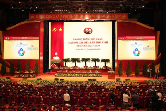 Giới thiệu 86 cán bộ để bầu 75 người vào Ban Chấp hành Đảng bộ TP Hà Nội khóa mới