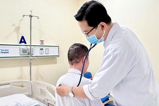 Biến chứng viêm phổi kẽ