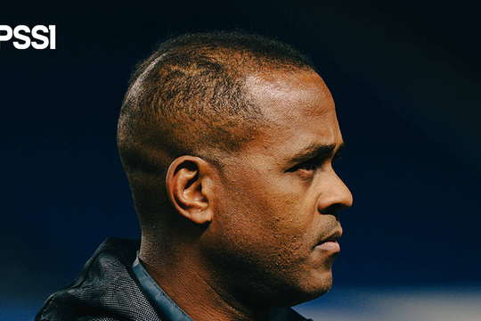 LĐBĐ Indonesia bị cho xem thường HLV Kluivert