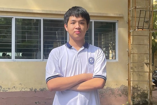 Nam sinh duy nhất đạt điểm tuyệt đối thi học sinh giỏi của Hà Nội
