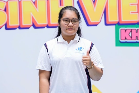 Từ cú trượt lớp 10 đến thủ khoa đầu vào đại học